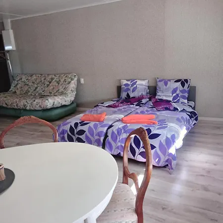 Naekmani 3 * Kõrgessaare